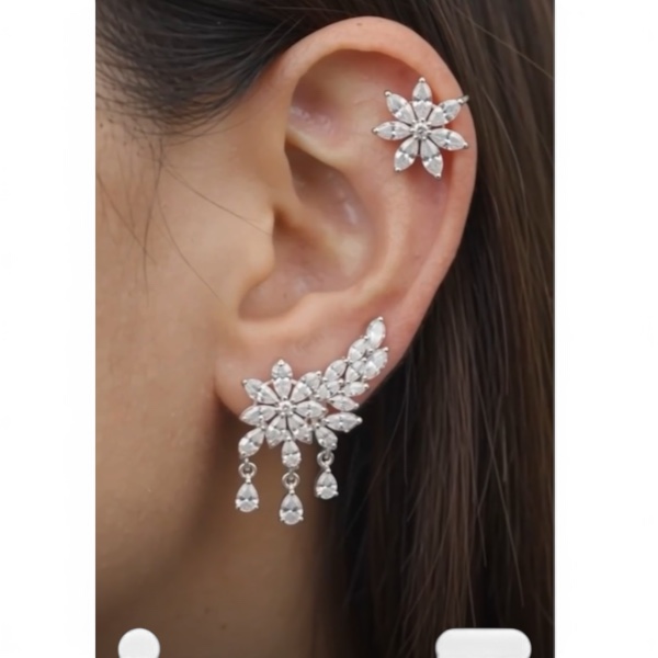  Elegant Crystal Floral Ear Cuff & Drop Earring Set