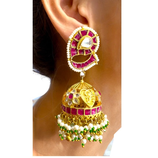 Beautiful Kundan Jhumka Earrings In Unique Design