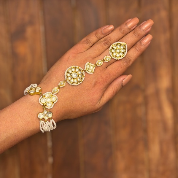Bridal Hands, Eternal Beauty -Hath Phool set