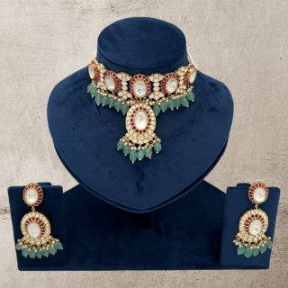 Talking about Royalty? Introducing You this Green Beads Polki Kundan Necklace Set