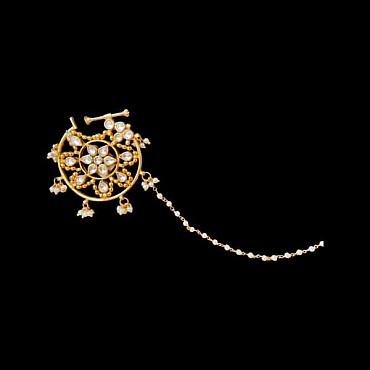 Rajasthani Style Beautiful Pachi Kundan Bridal Nath.