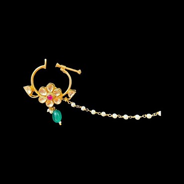 Most Elegant Looking Small Flower Nath With Green Drops