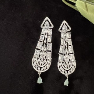 Exclusive Glossy Cz earrings 