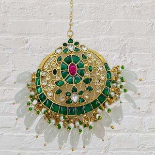 A Perfect Pick For Newly-Wed To Look Stunning with The Cyan Pachi kundan Maang Tikka.
