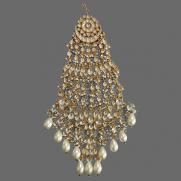 Feel Entirely Different By Wearing This Pachi Kundan Passa Jewellery  Embellished With Pearls  