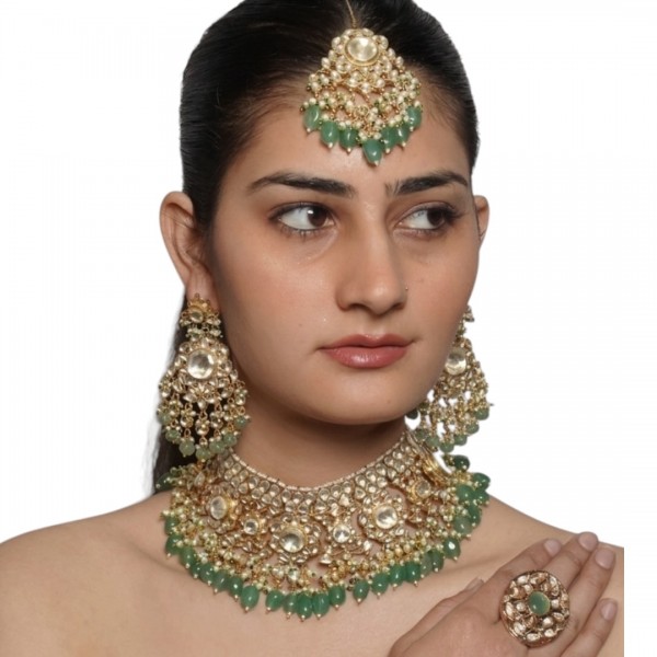 Too Gorgeous to Praise – An Exclusive Jodha Style Pachi Kundan Double Necklace Set 