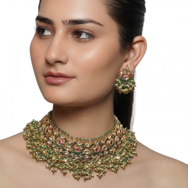 Gleaming Grace Necklace  Set With Mehendi Green Pearl 