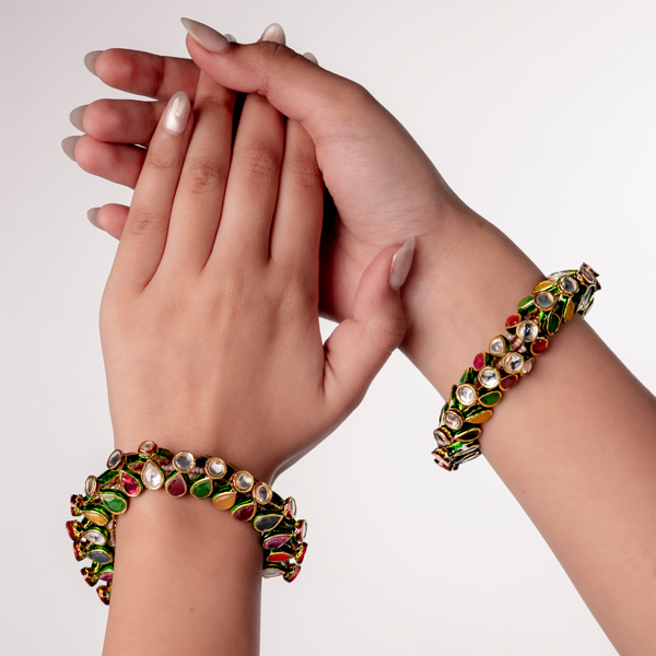 The Royal Kundan Bangle