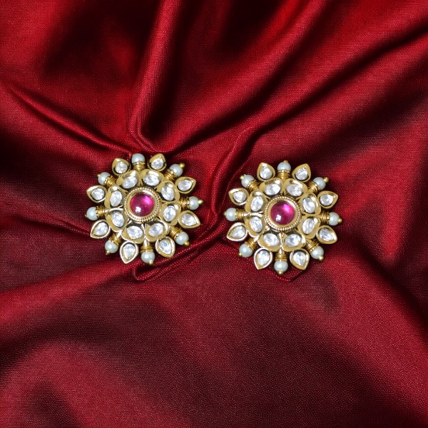 Make A Statement WIth These Gorgeous Polki Kundan Top Earrings