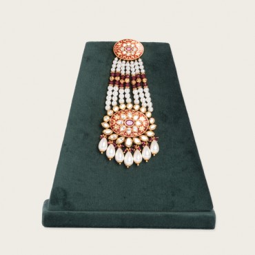 Radiant Kundan Passa  Jewellery Styles 