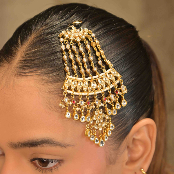 Classic Crystal Kundan Chandelier Passa Classic Crystal Kundan Chandelier Passa