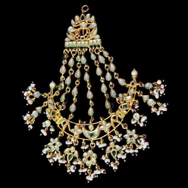 ELEGANT AND CLASSY KUNDAN POLKI PASSA WITH PEARL