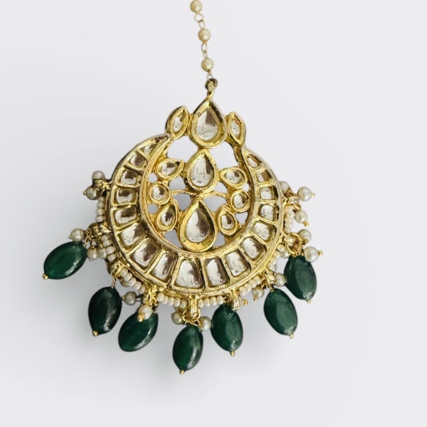 Floral Kundan Maang Tikka with Green pearl