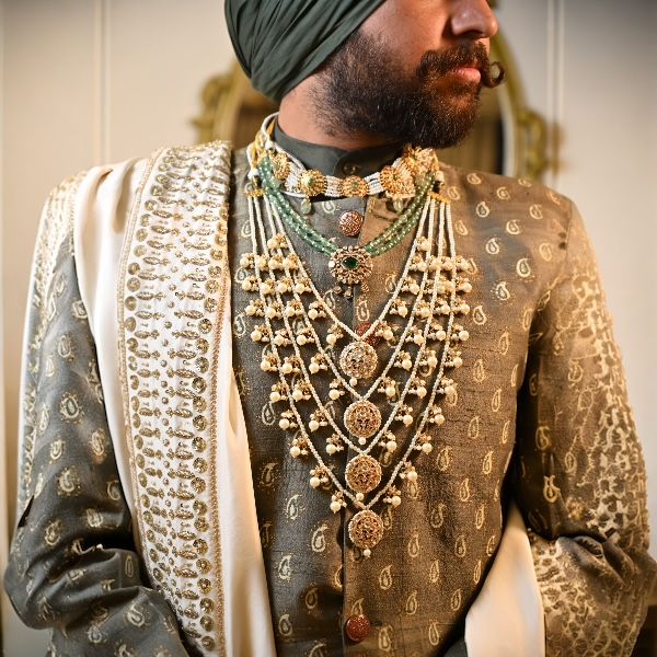 Rani Haar Four Layer With Pearl