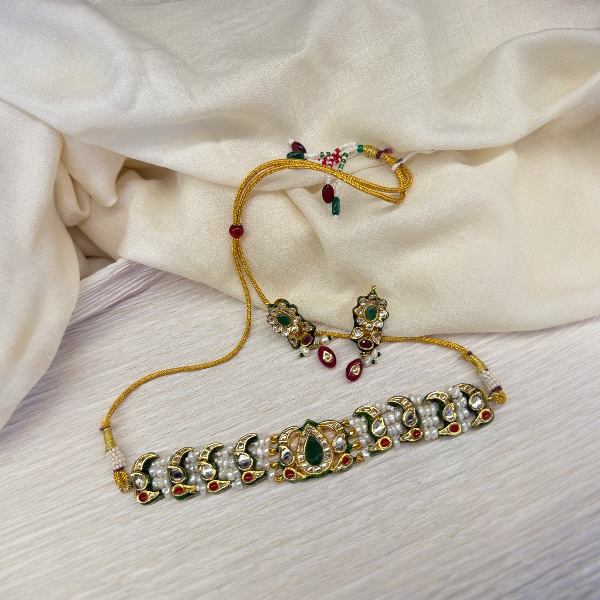 Traditional Kundan  Design Necklace with Earring 