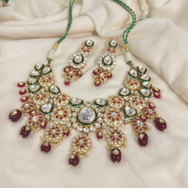   Unique Traditional Polki Kundan Necklace That You Always Dreamt Of Flaunting 