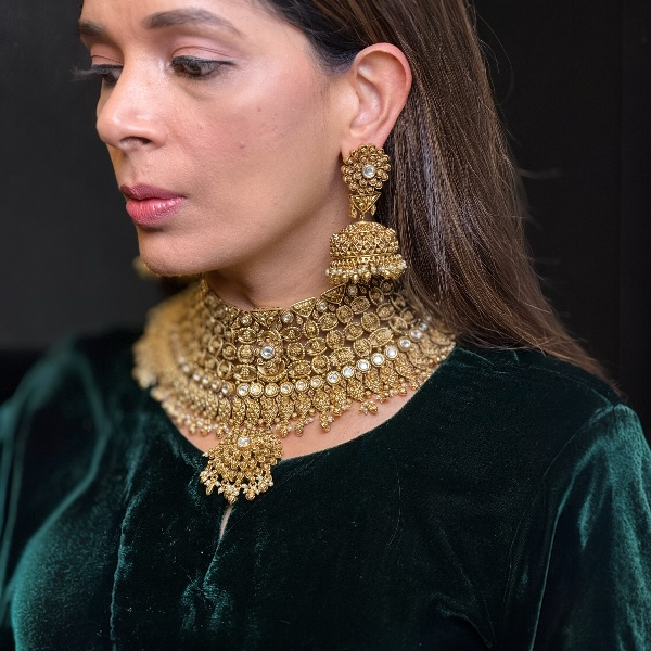 Maharani Antique Gold Temple Choker with Jhumkas