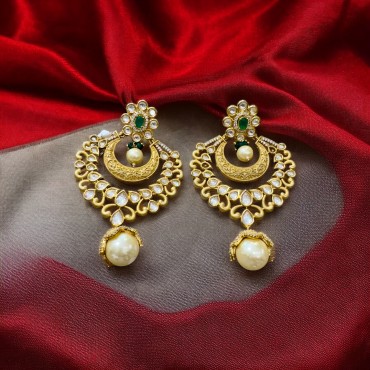The Most Sunshiny Shining Chandbalis Just to Have Everyone's Attention