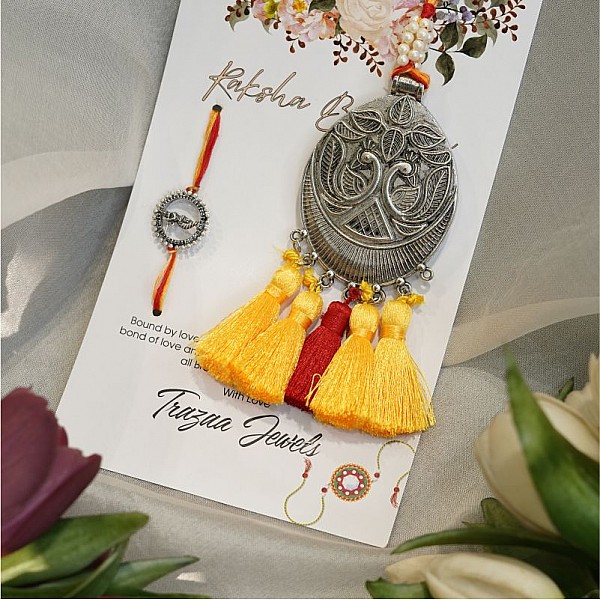 Divine kanhaji 92.5 silver with Tassel Lumba: Brass with Yellow and Red Accents