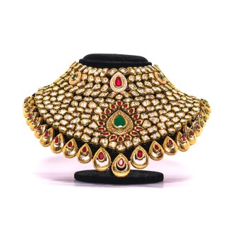The Best Quality Jodha Akbar Style Traditional Kundan Necklace that You Always Dreamt of Flaunting on Your Big Day