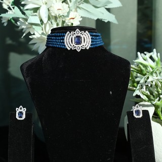 Modern Dark Blue American Choker Set, a Neckpiece which is Very Rare and Hard to Find